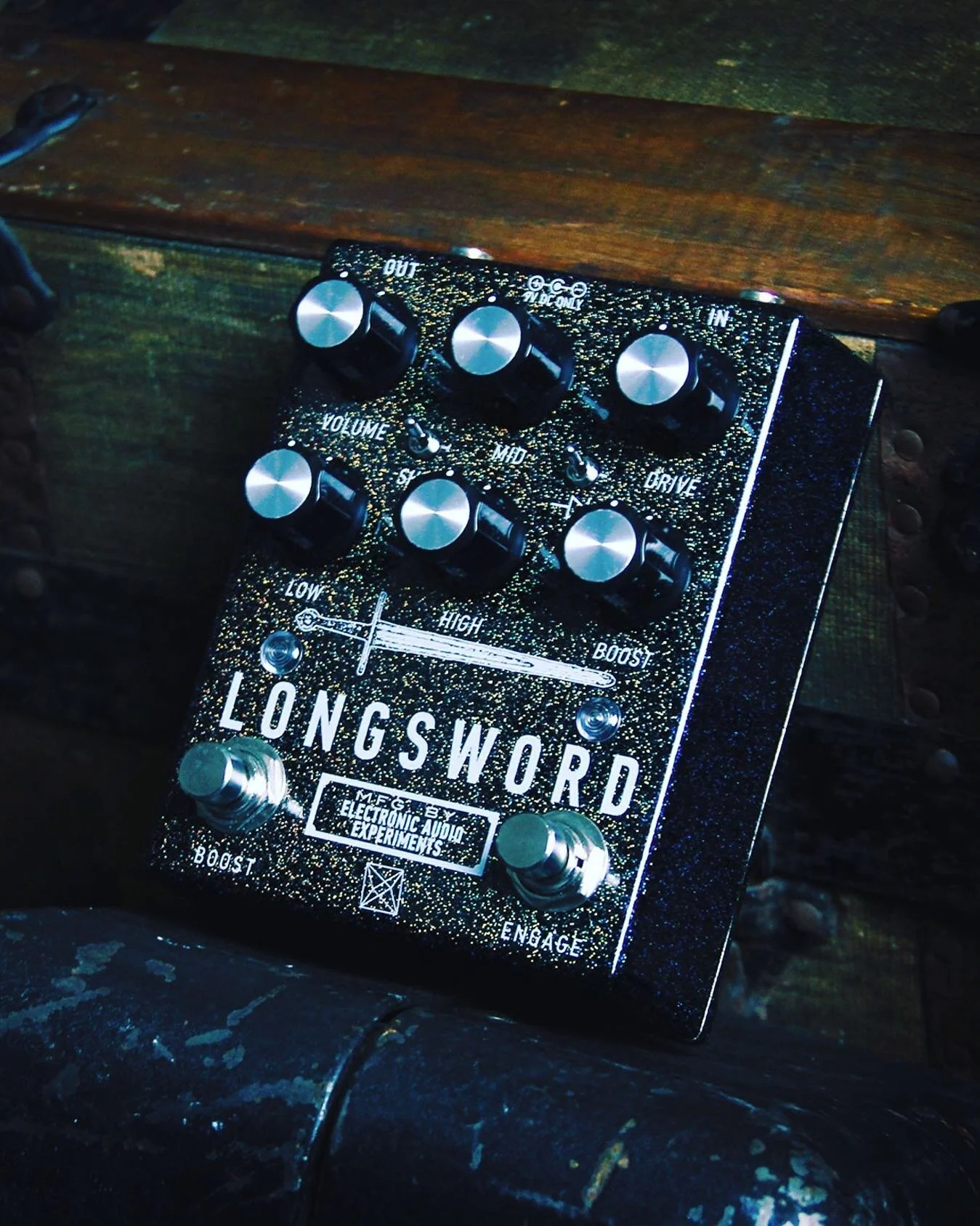 When you are ready to swing the sword of the tonal variety look no further. ⠀
🗡🎛🗡⠀
@electronicaudioexperiments