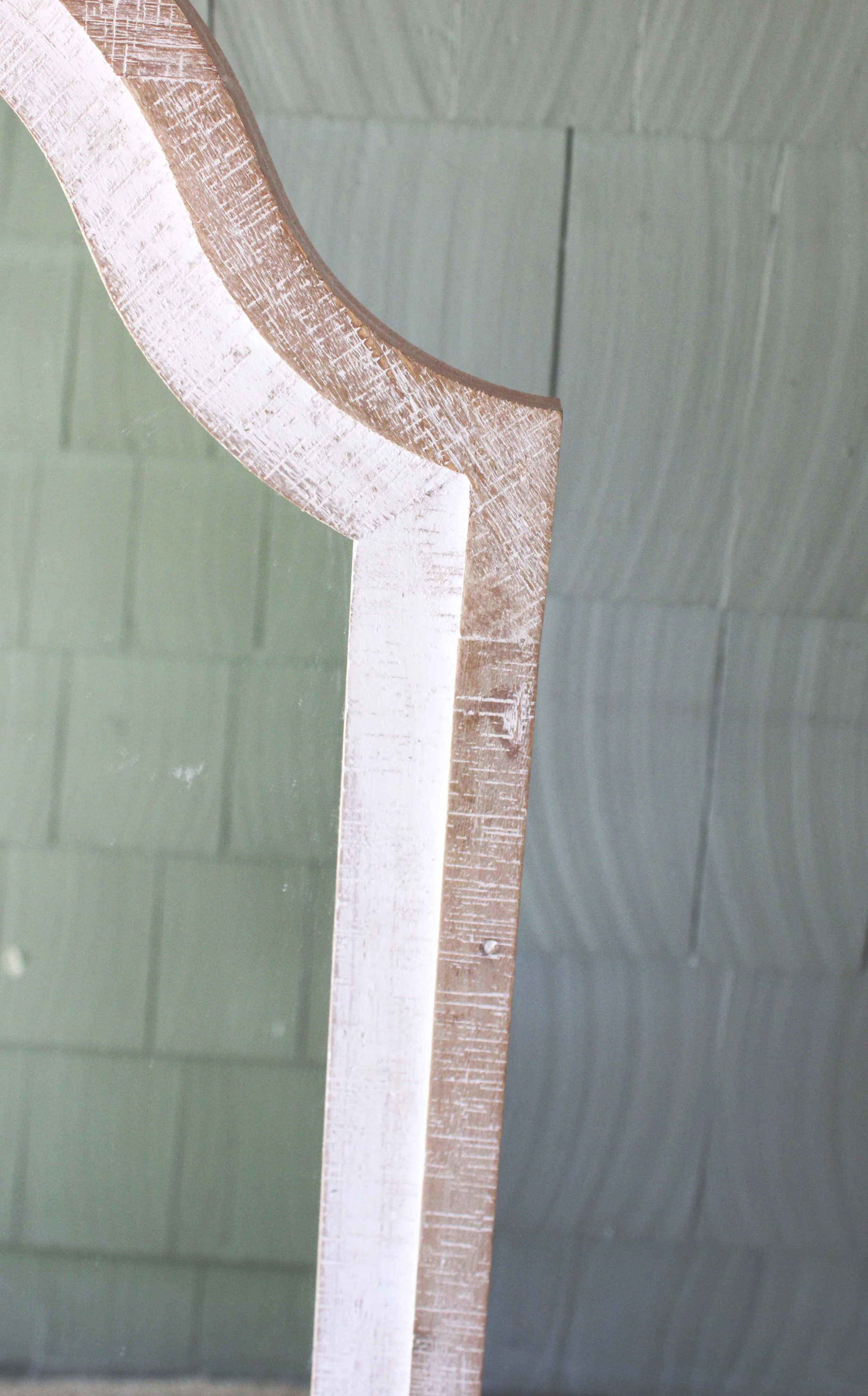 wood:creamtallmirrorpng.jpg