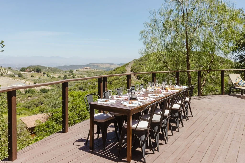 Outdoor Dining.jpg