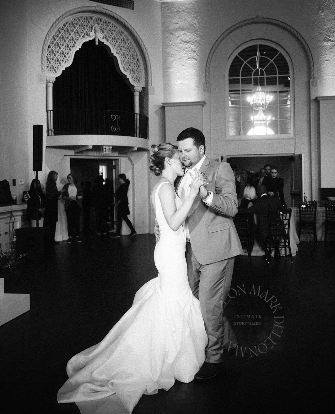 ✨A special moment captured in the newly-renovated Leo Ballroom✨⁠
⁠
Discover the possibilities of your event at our venue when you schedule a tour with one of our Expert Event Managers today.✨⁠
⁠
Photography | @markdeleonphoto