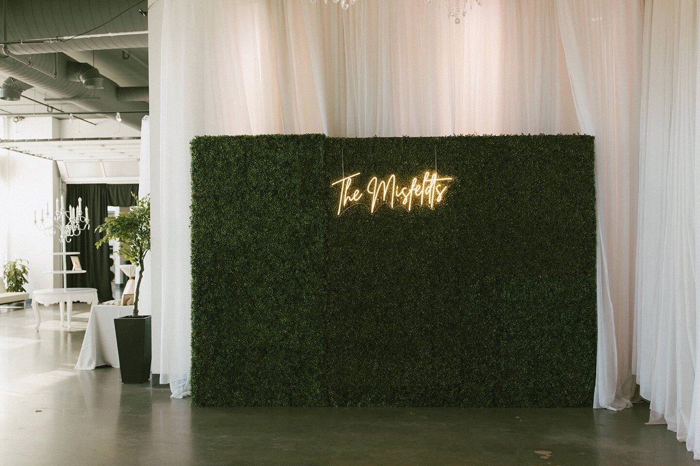 ✨Our decorative greenery hedge wall helps create photo-worthy moments all throughout the Omaha Design Center✨⁠
⁠
Discover the possibilities of your event at our venue when you schedule a tour with one of our Expert Event Managers today.✨⁠
⁠
Photograp