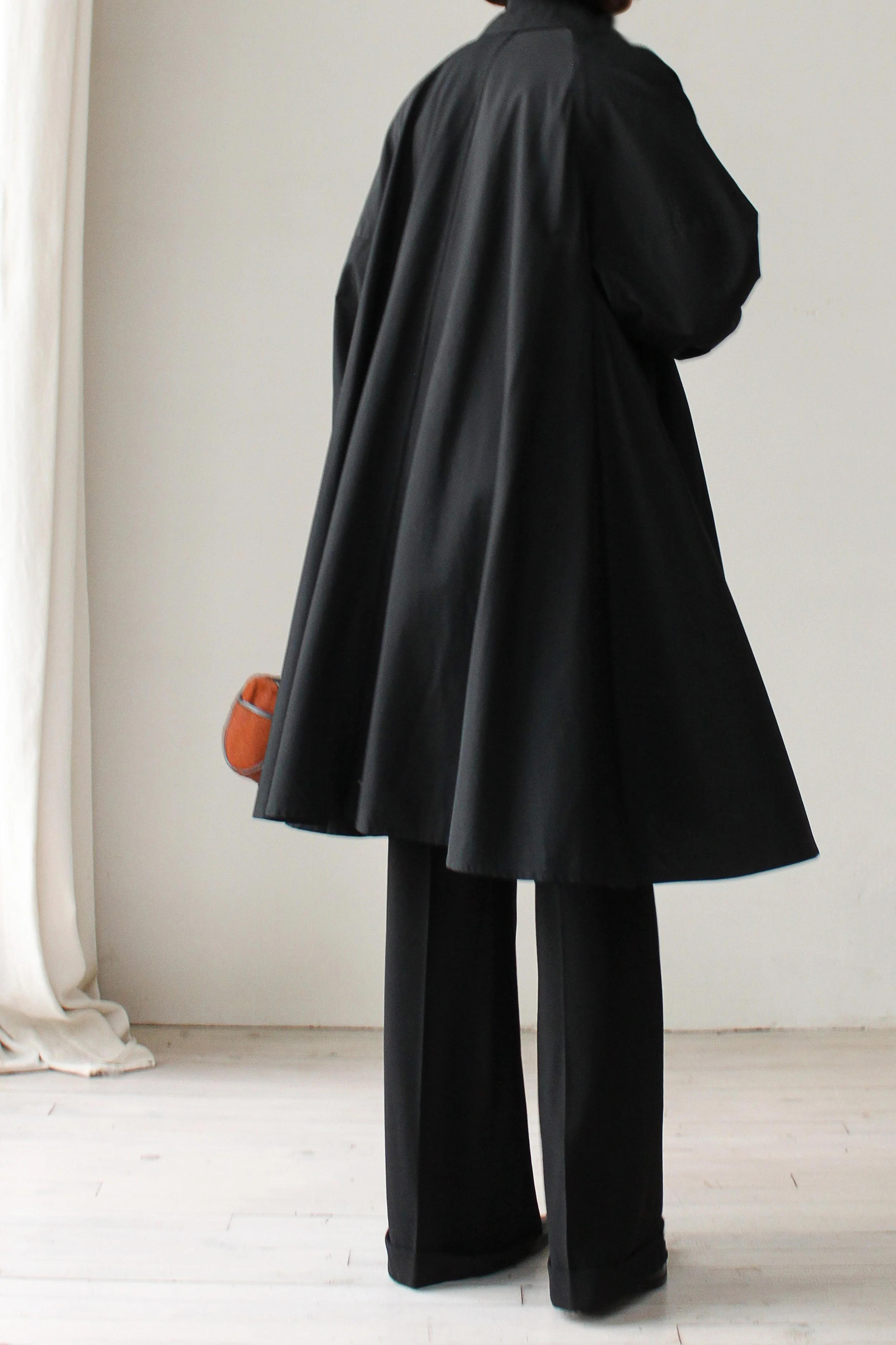dkny2.jpg
