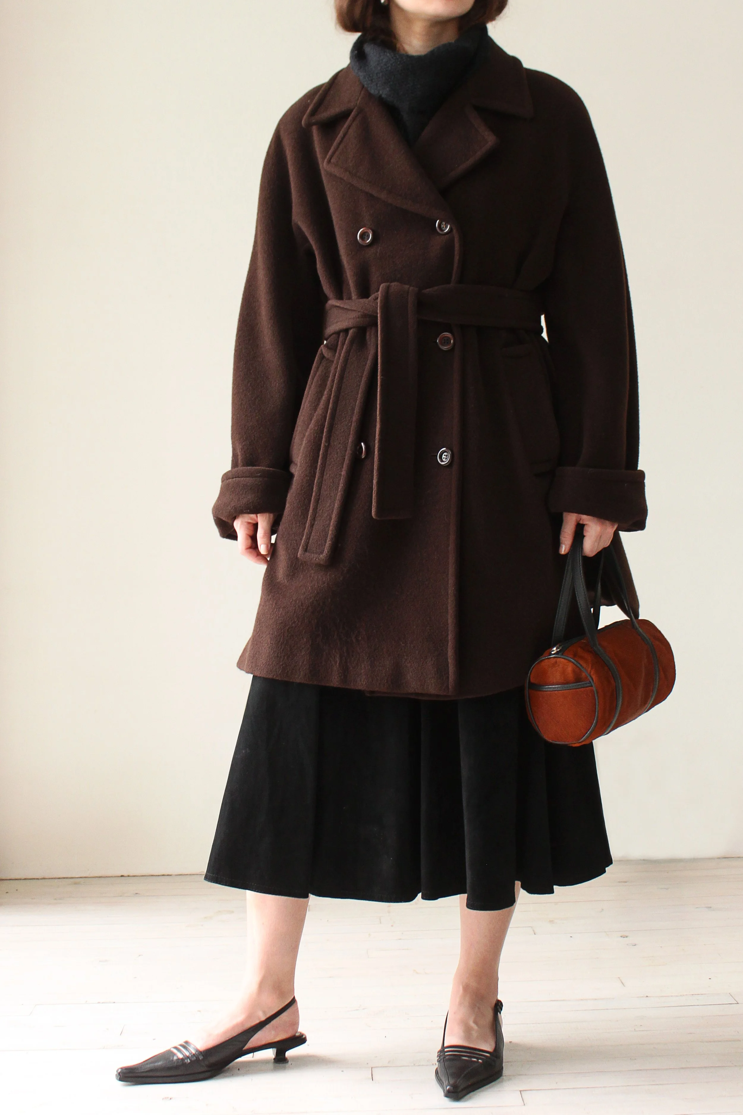 darkbrowncoat1.jpg