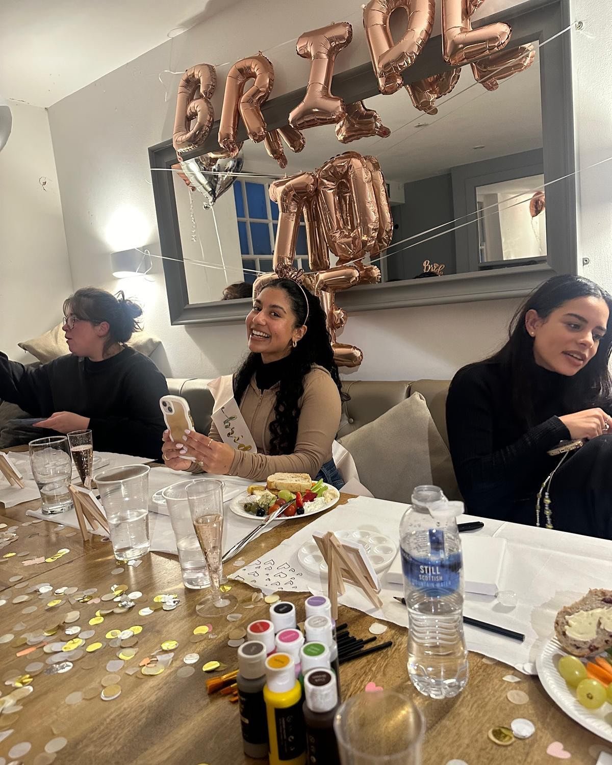 A weekend I&rsquo;ll remember forever 🤍✨ 🐓 

Love isn&rsquo;t only between newly weds &lsquo;cause this sisterhood is everything 🥹🥹🥹

Feeling incredibly blessed, grateful and my heart is so full!

Thank you girlies for the best hen and I am SO r