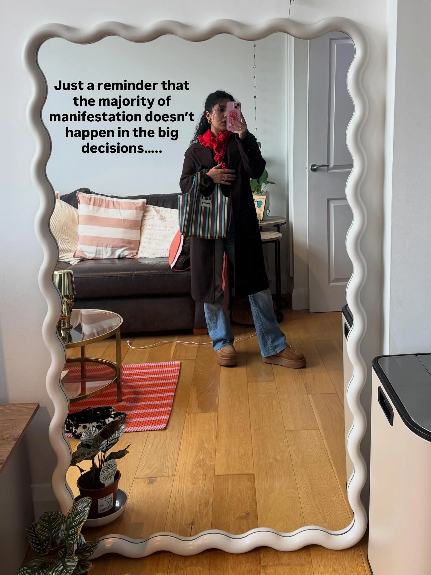 Just a reminder that the majority of manifestation doesn&rsquo;t happen in the big decisions &hellip; ✨