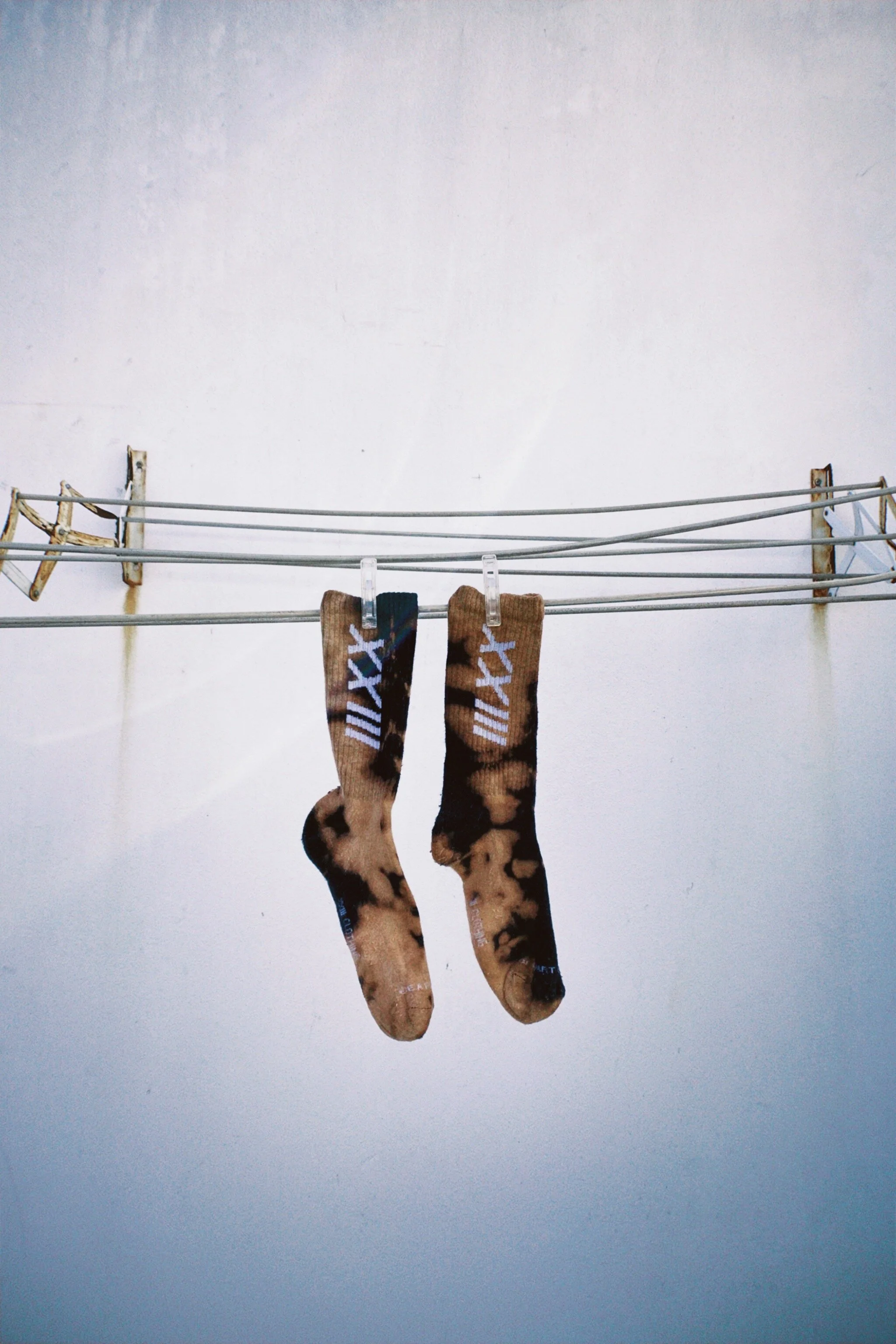 [SOCKS001]: BLEACHED — 10 EUR (SOLD OUT)
