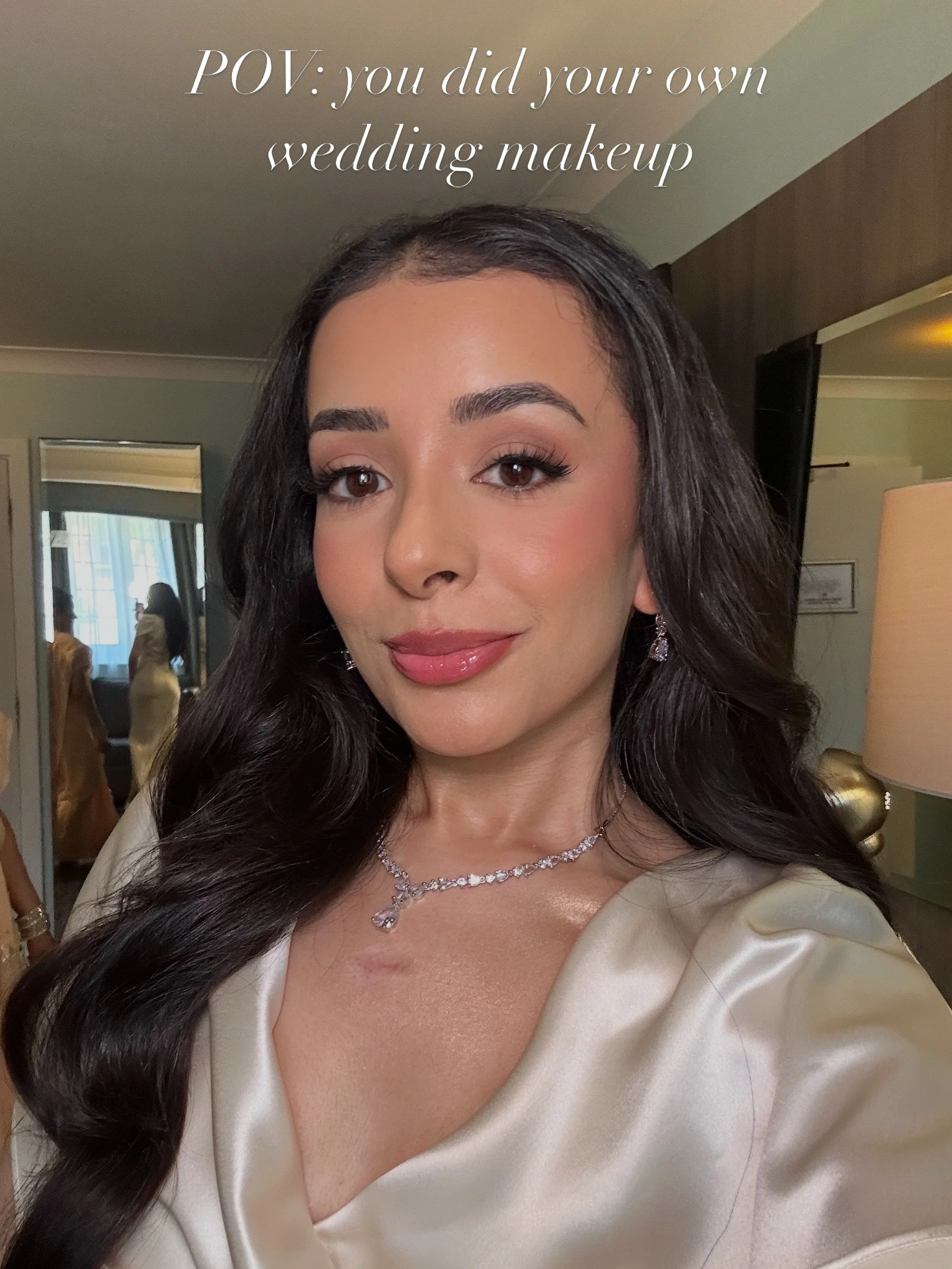 My wedding glam done by me ✨ swipe for tips 🪄 

Story time 📖:
To be completely honest I was meant to do a makeup trial in advance so I didn&rsquo;t give myself too much decision fatigue on the day on what products to use BUT that didn&rsquo;t happe