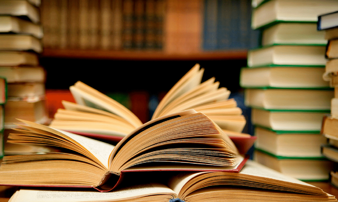 How-I-Read-50-Books-in-a-Year-e1487145835477.png