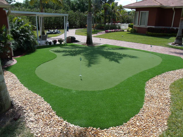 RENTAL - Power Broom - Artificial Grass, Putting Greens, Astro Turf & Ivy  Plant in West Palm Beach
