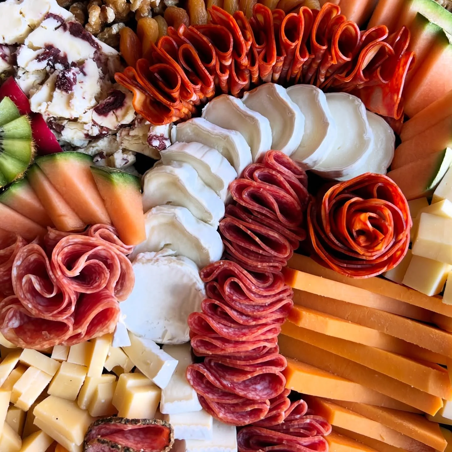 Oh we do love a graze, and more lovely feedback suggests our customers do too 🫶🏼🫶🏼🫶🏼

#dunstable #luton #bedfordshire #dunstablecatering #lutoncatering #bedfordshirecatering #catering #smallbusiness #smallbutmighty #food #buffet #corporatelunch