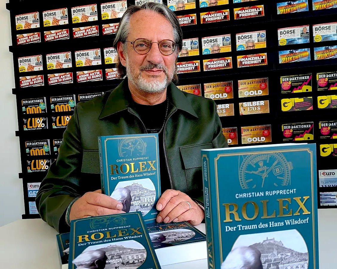 ROLEX NEW ERA NY COMPLEX CON HONG KONG限定 Coronet Magazine - Rolex News \u0026 Analysis