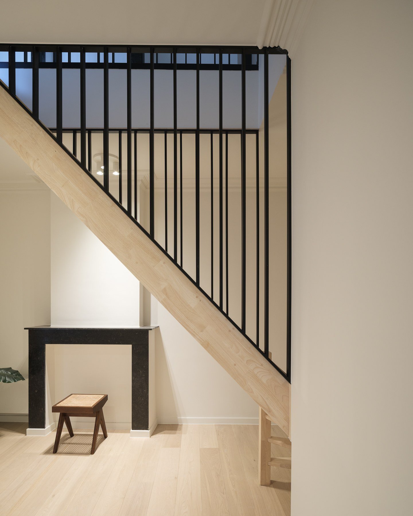 hausline-tussen-t-pas-gent-05-trap.jpg