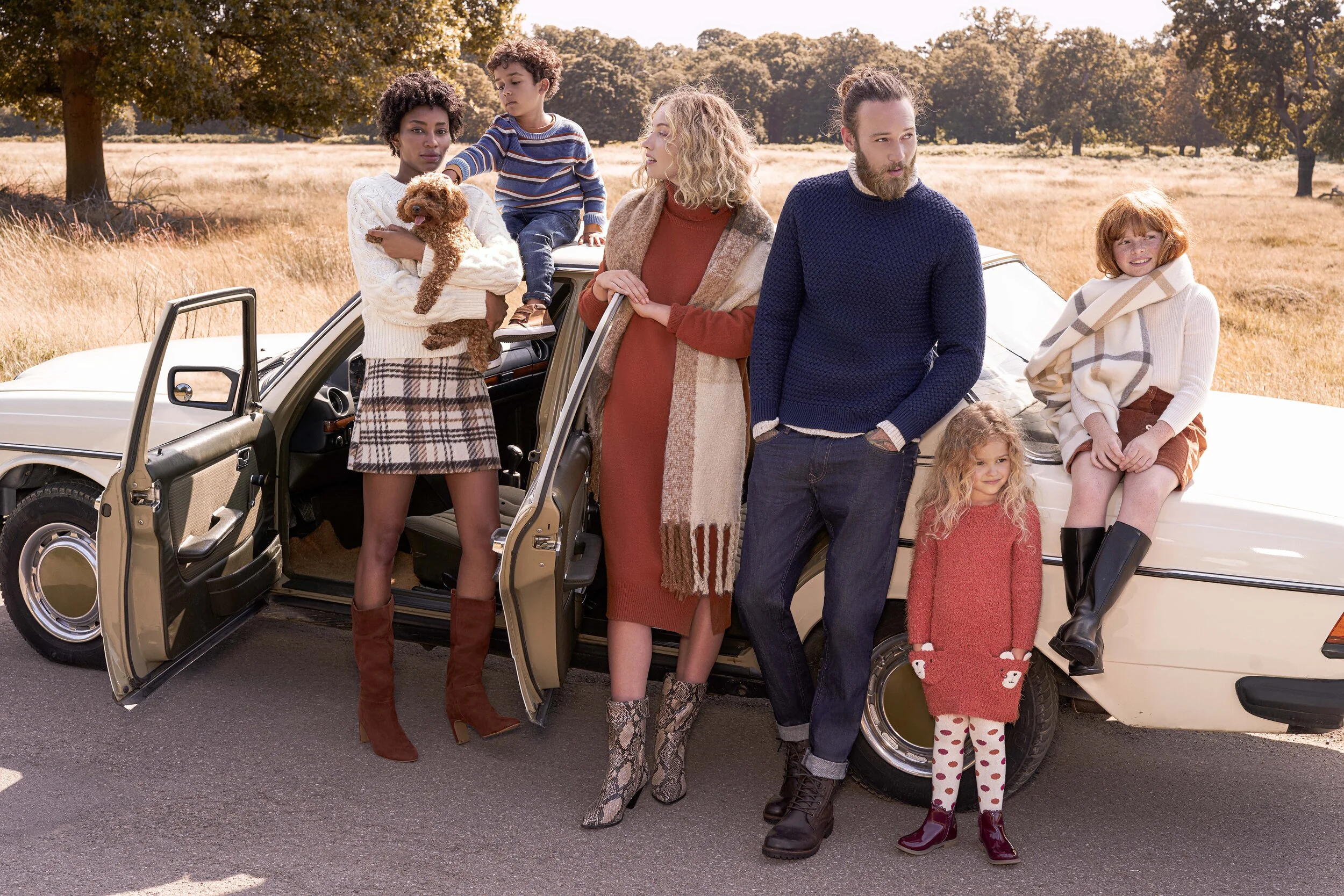 190823_AJ016_George_FamilyW19_03_190 v2.jpg