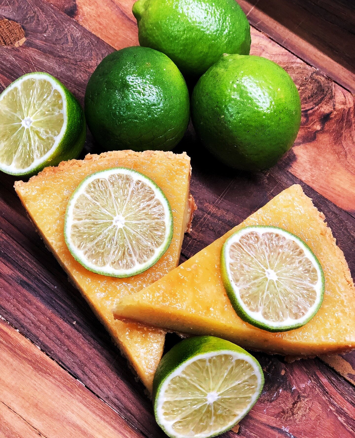 HAPPY NATIONAL KEY LIME PIE DAY 🌴 We are having a 24 hour FLASH SALE of our Key Lime Fudge Pies 💚 One day only!!!! Link in bio ✅⁠
⁠
Remember a percentage of all of our pies sales goes toward a donation to Feeding South Florida #GoOrange #HungerActi