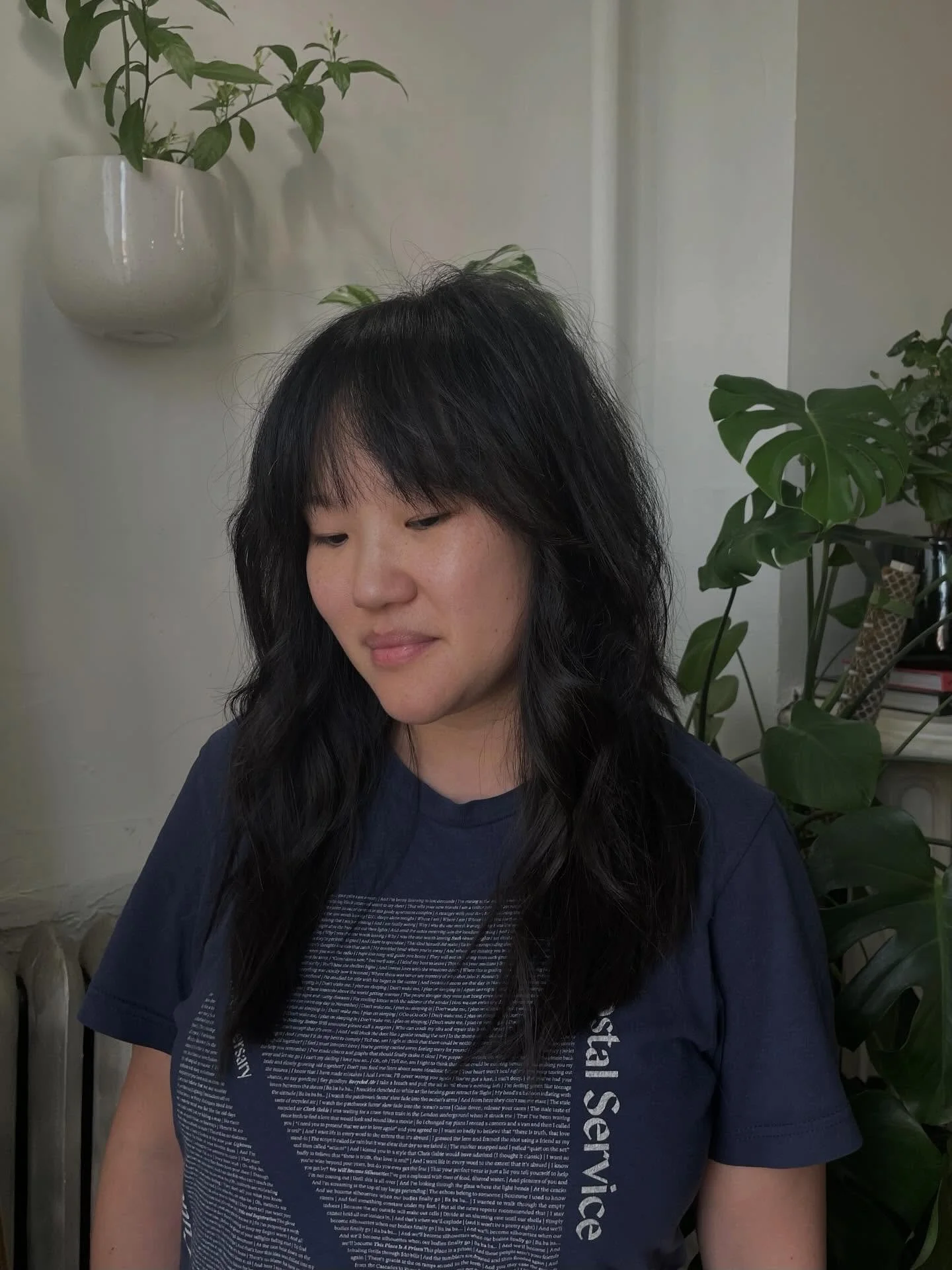 Chop, chop, chop&hellip; fringe, fringe, fringe, soft layers and BAM! 
&bull;
&bull;
&bull;

#ARSalon #dreamworkspace #hairhasnogender #drycut #upstateny