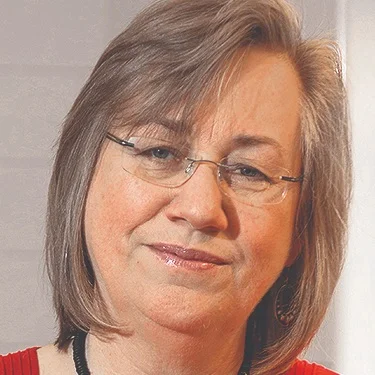Coletta_Perry_cropped.jpg
