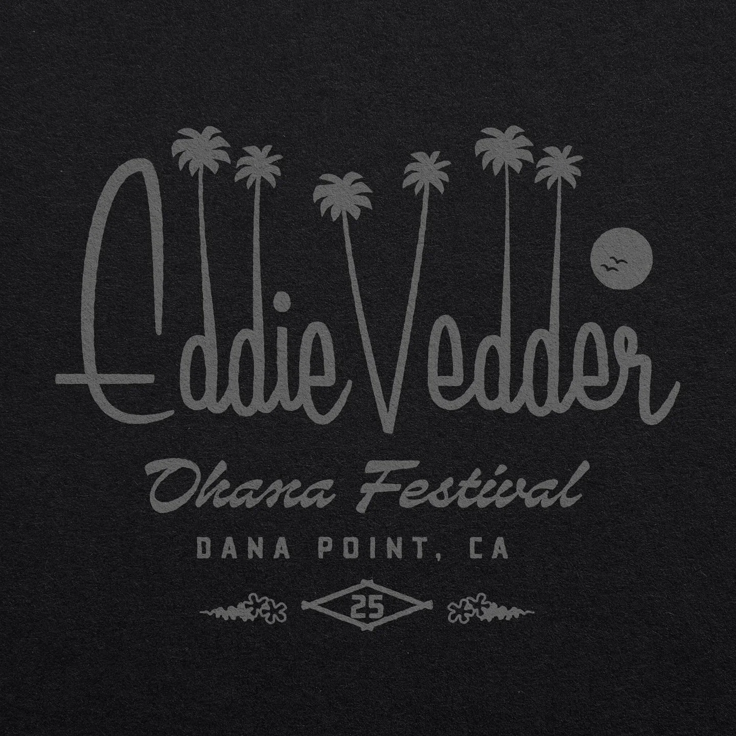It was awesome being back working with @MrTsurt & @IanWilliamsArt again for this EV Ohana T-shirt design.
I’ve always found it interesting that Eddie Vedder is just made up of 5 letters…And after playing with a custom script in sente