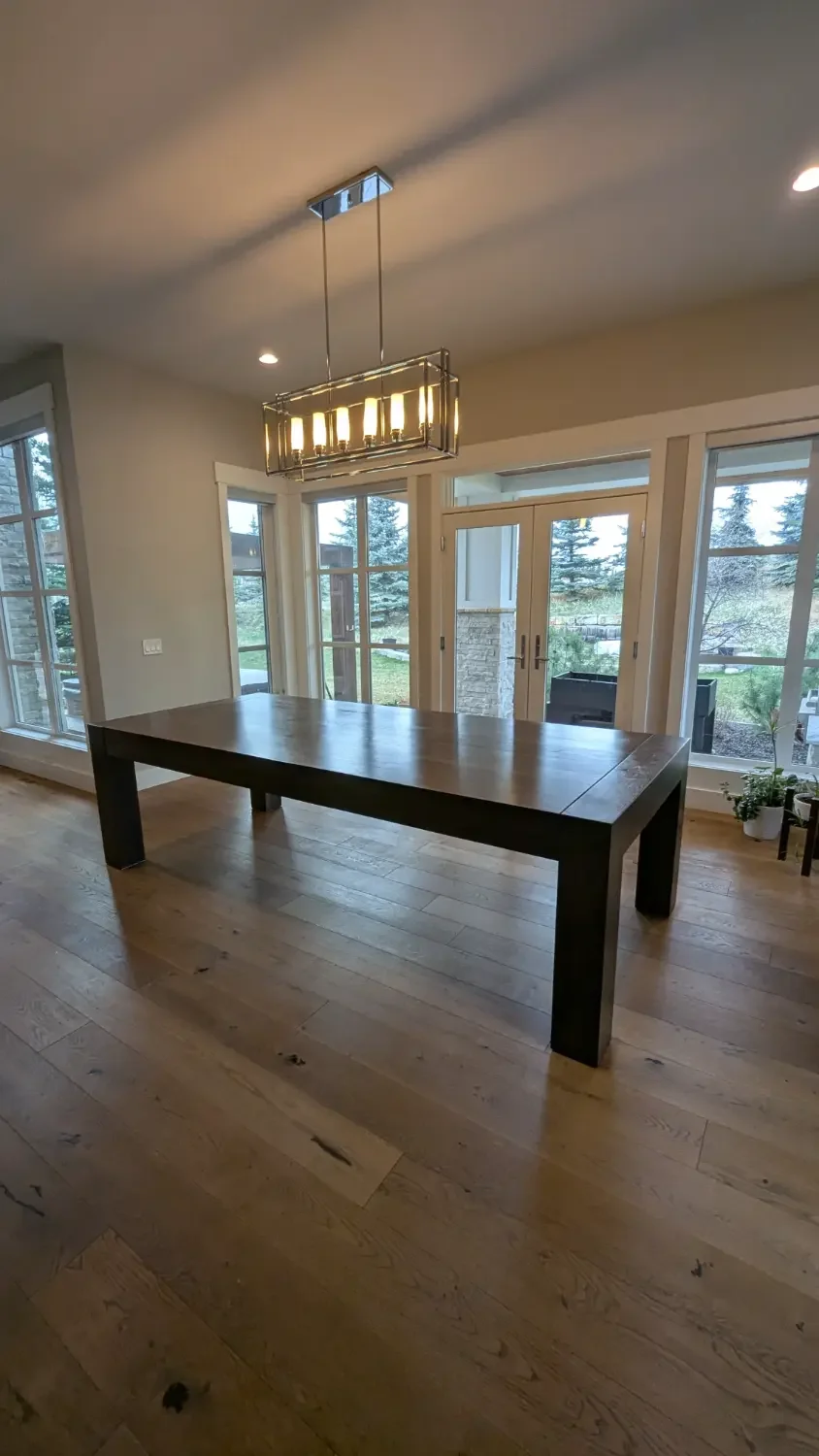 the-mount-royal-timber-framed-table (3).webp