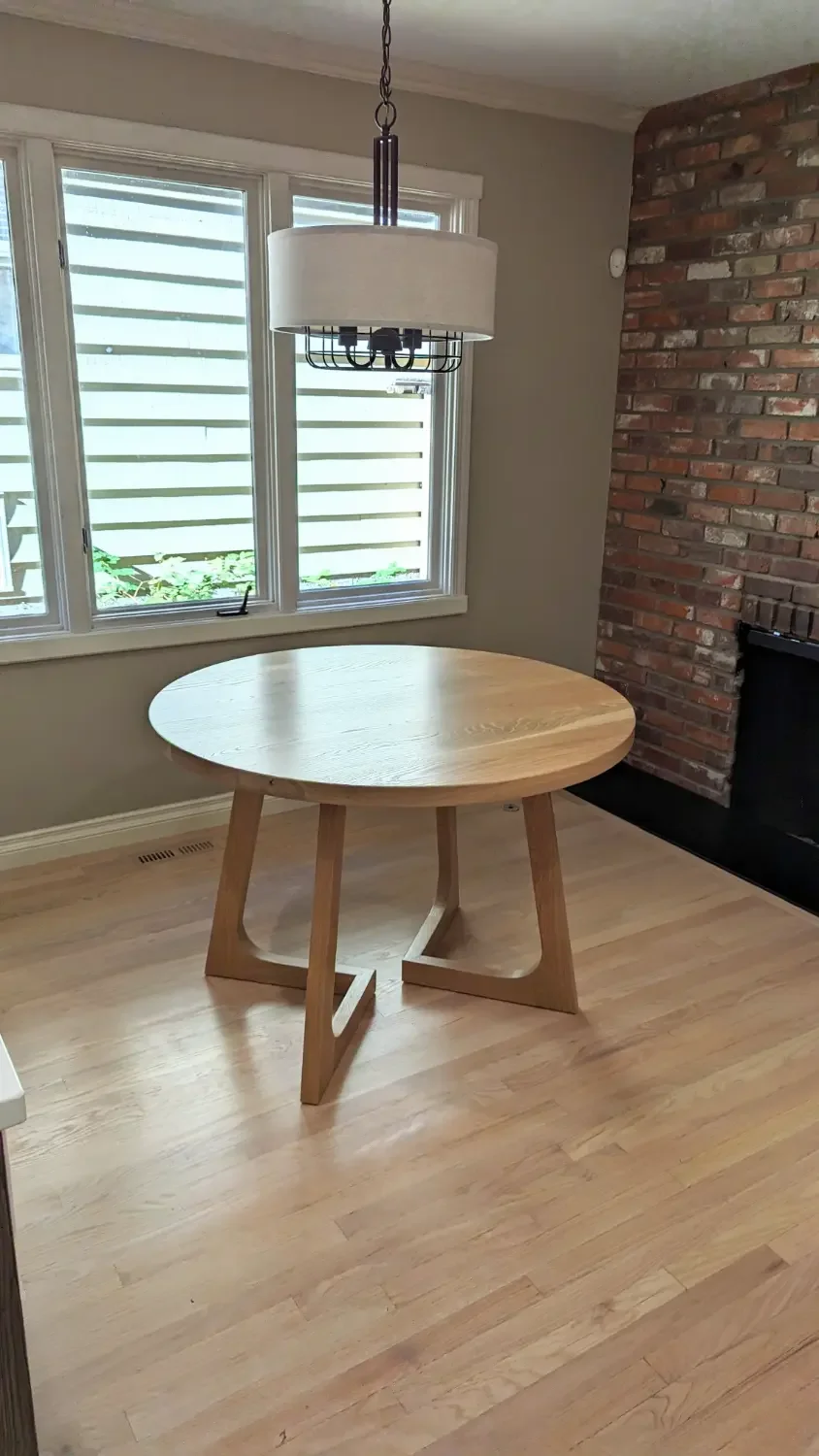 the-citadel-mid-century-round-table (2).webp