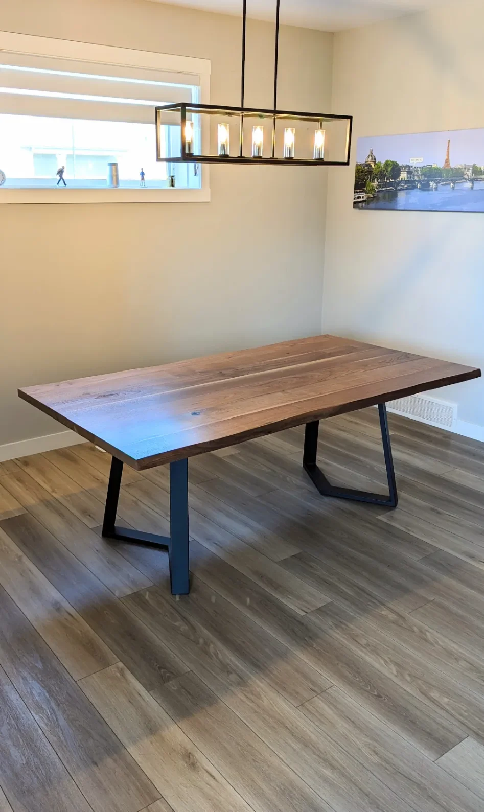 the-highwood-carved-live-edge-table (4).webp