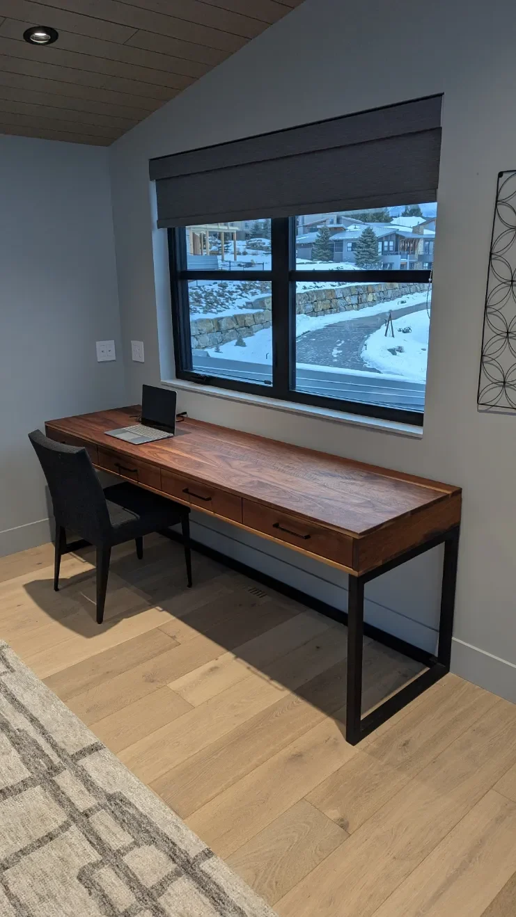 custom-executive-desk-hardwood-office-furniture-calgary (3).webp