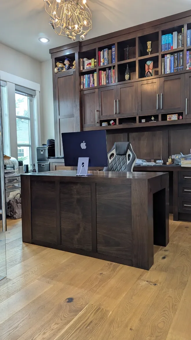 custom-executive-desk-hardwood-office-furniture-calgary (4).webp