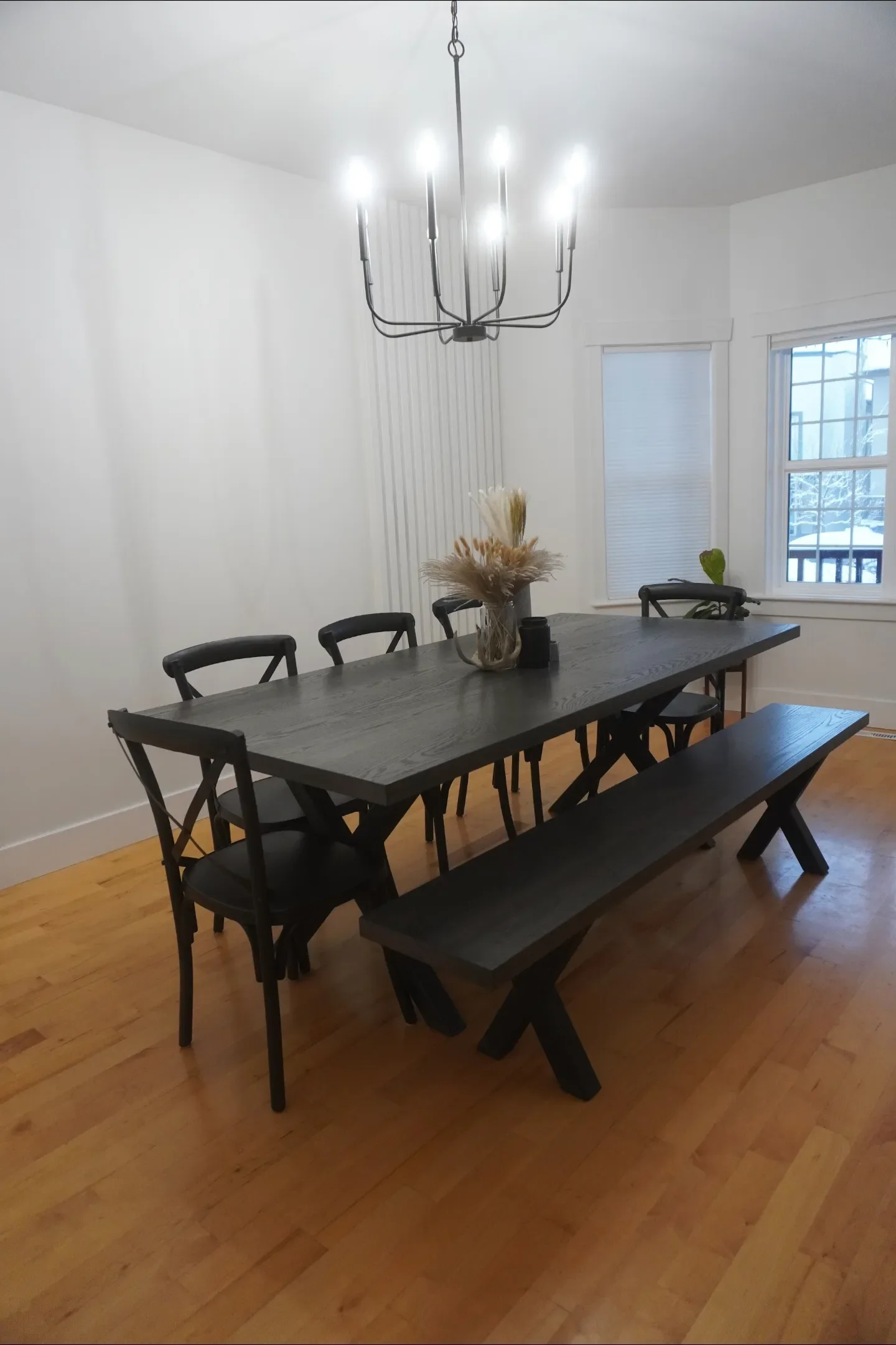 Custom-metal-base-dining-table-calgary (1).1.webp