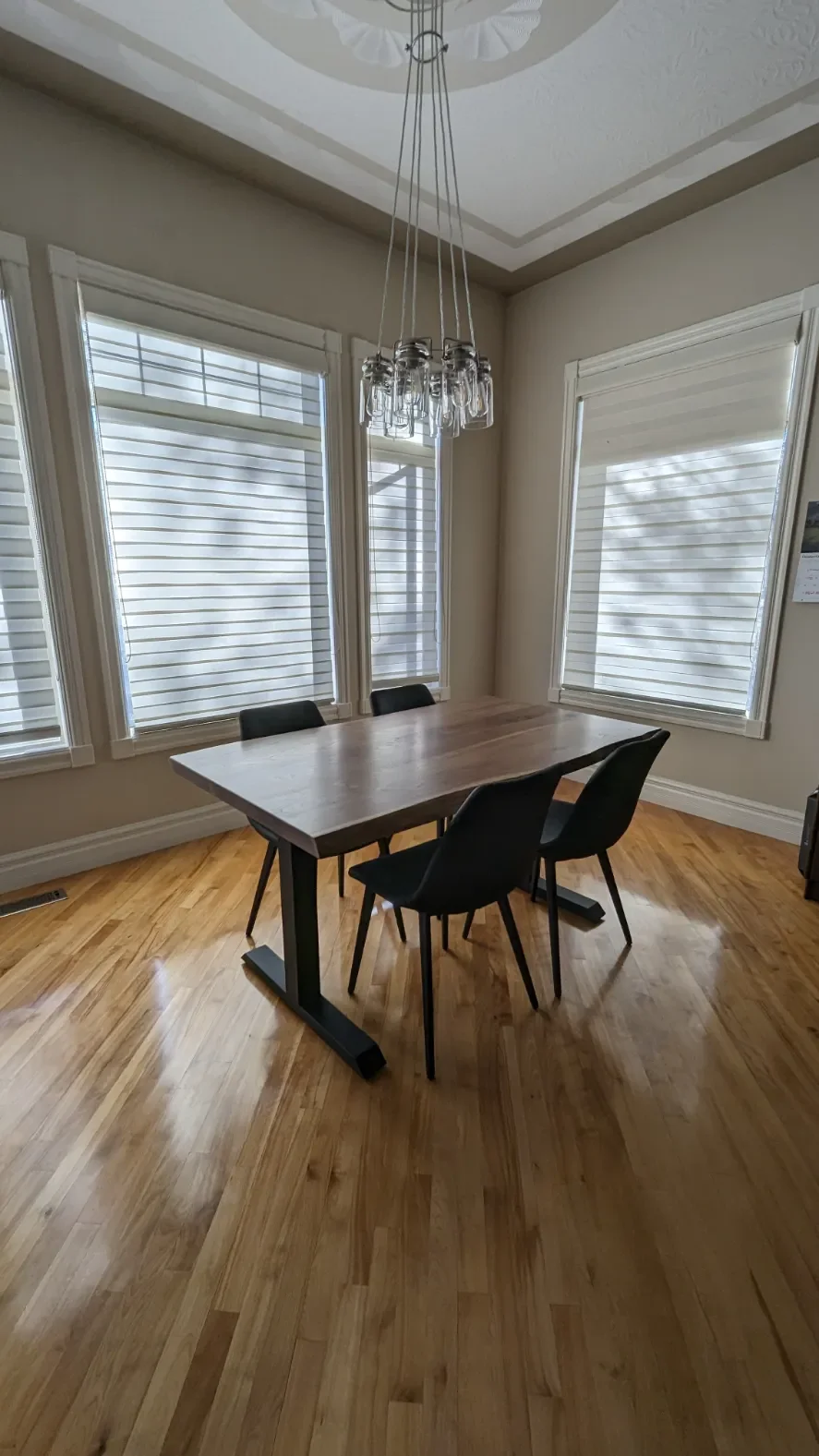 the-highwood-carved-live-edge-table (10).webp