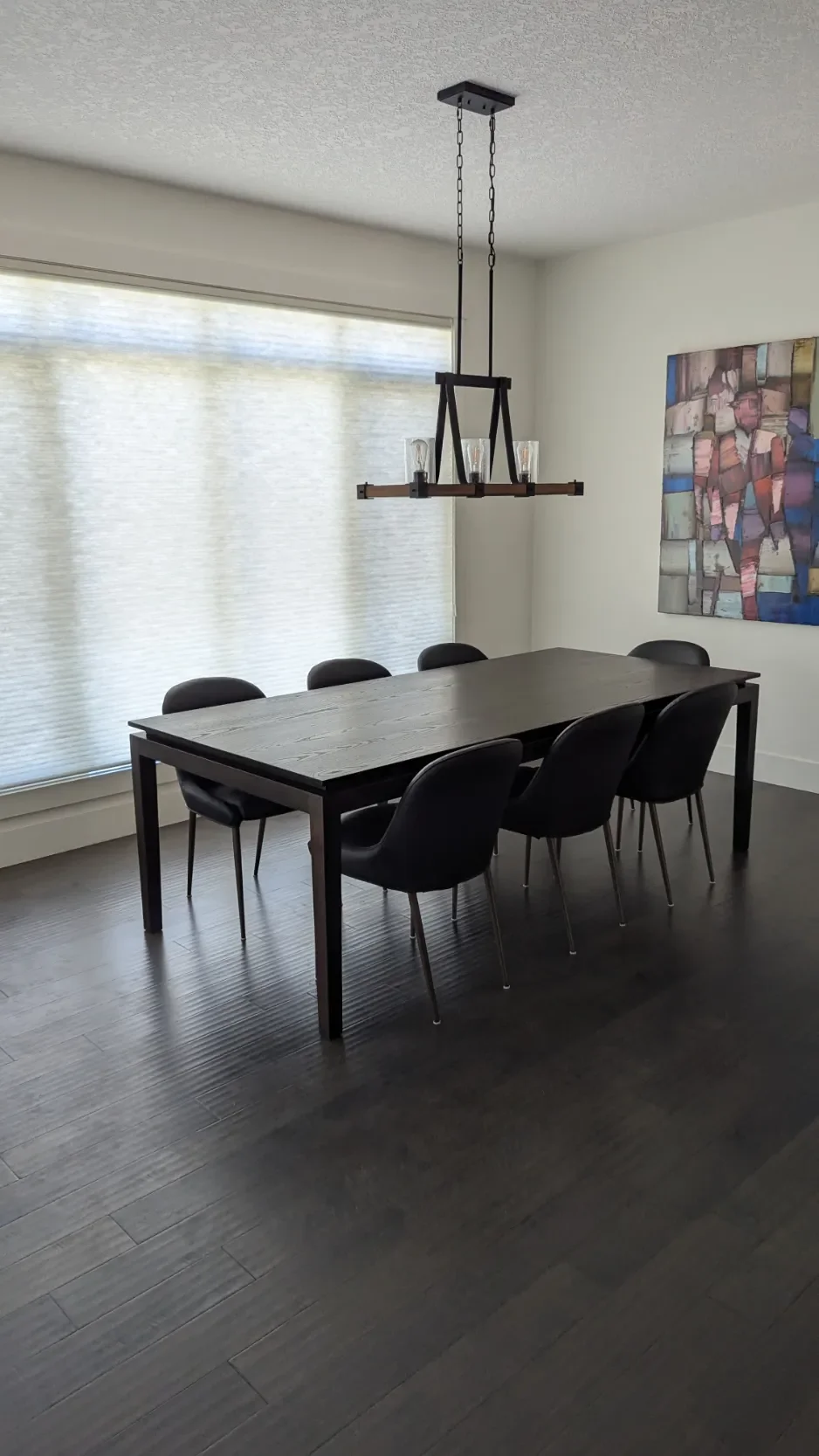 the-westmount-metal-base-round-table (2).webp