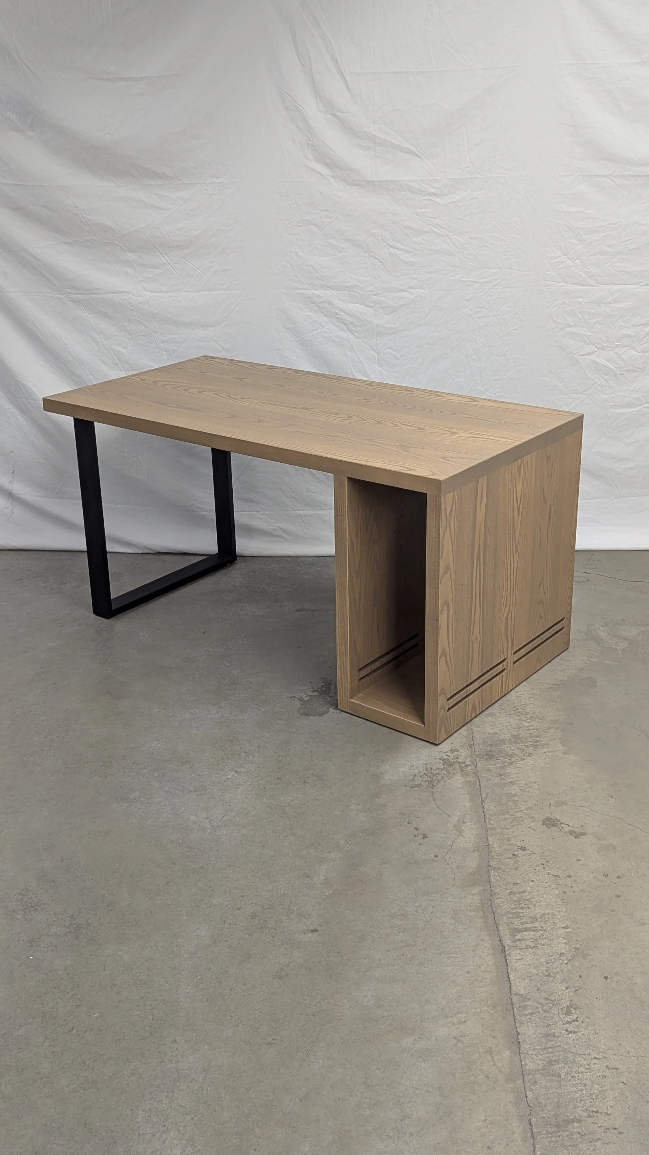 custom-executive-desk-hardwood-office-furniture-calgary (1).jpg
