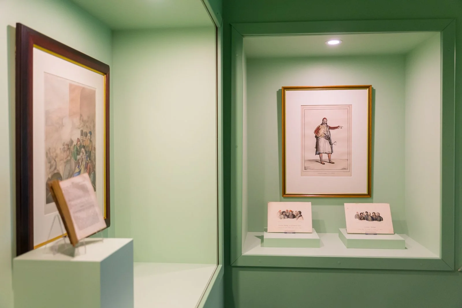HellenicMuseum_TheSpiritOfByron_SamanthaMeuleman-web-48.jpg
