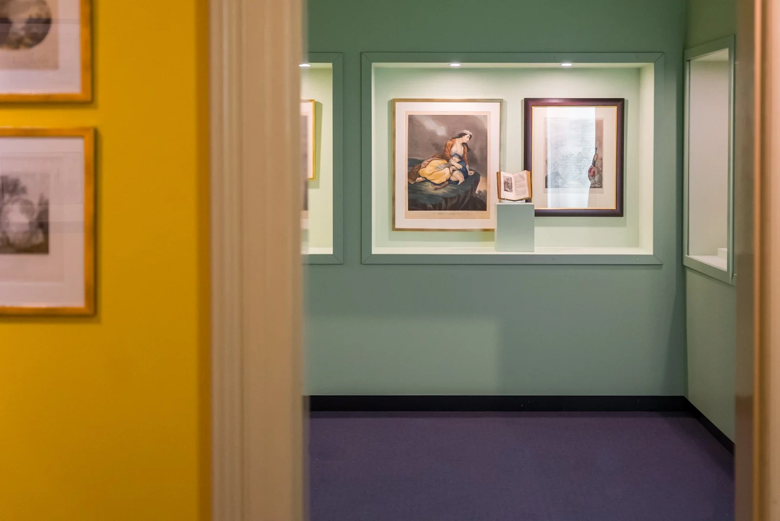 HellenicMuseum_TheSpiritOfByron_SamanthaMeuleman-web-59.jpg