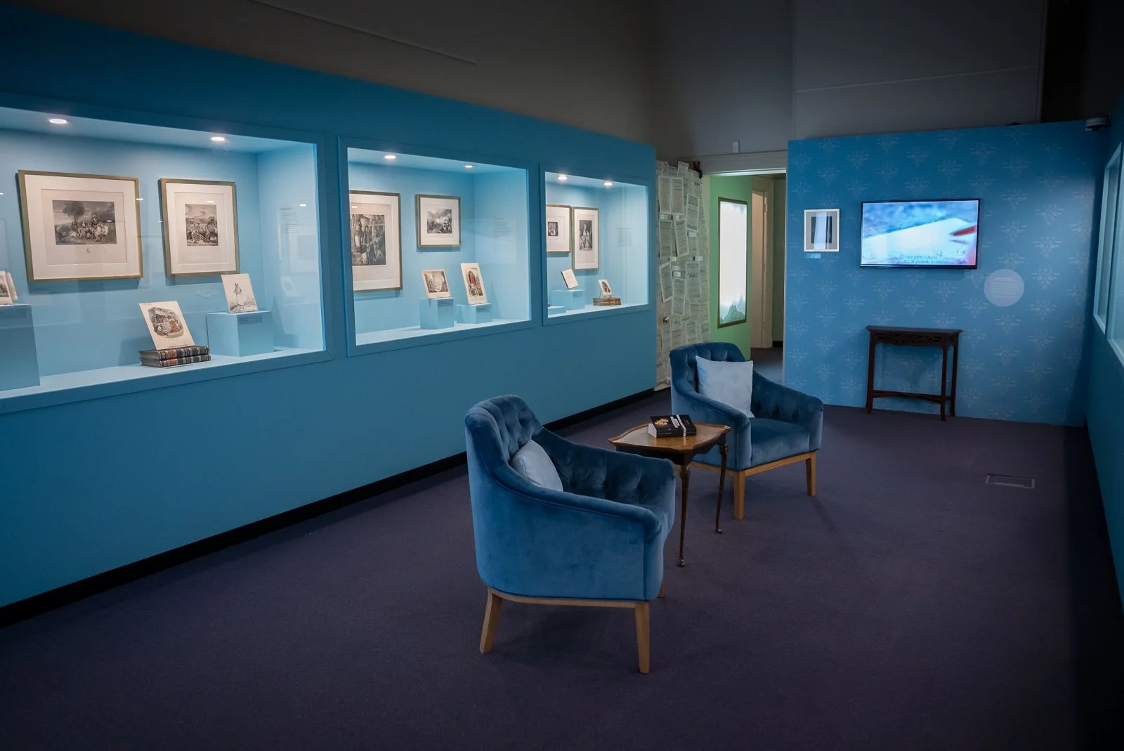 HellenicMuseum_TheSpiritOfByron2_SamanthaMeuleman_web-115.jpg
