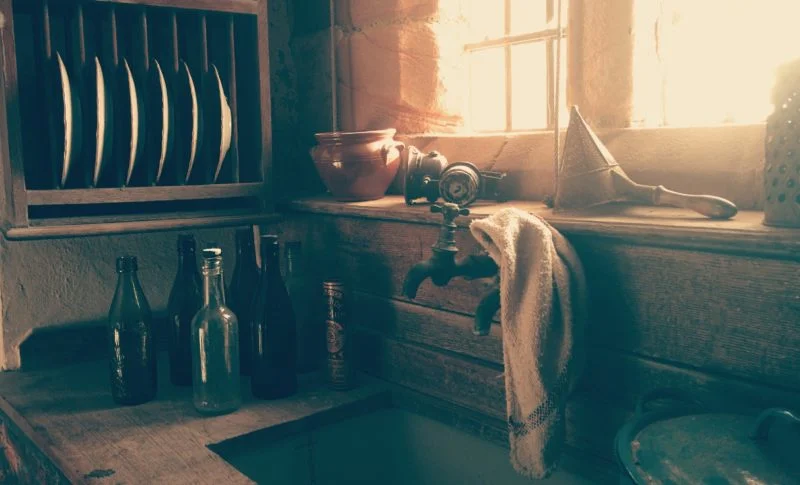 12 Tips for Your (Overseas) Kitchen