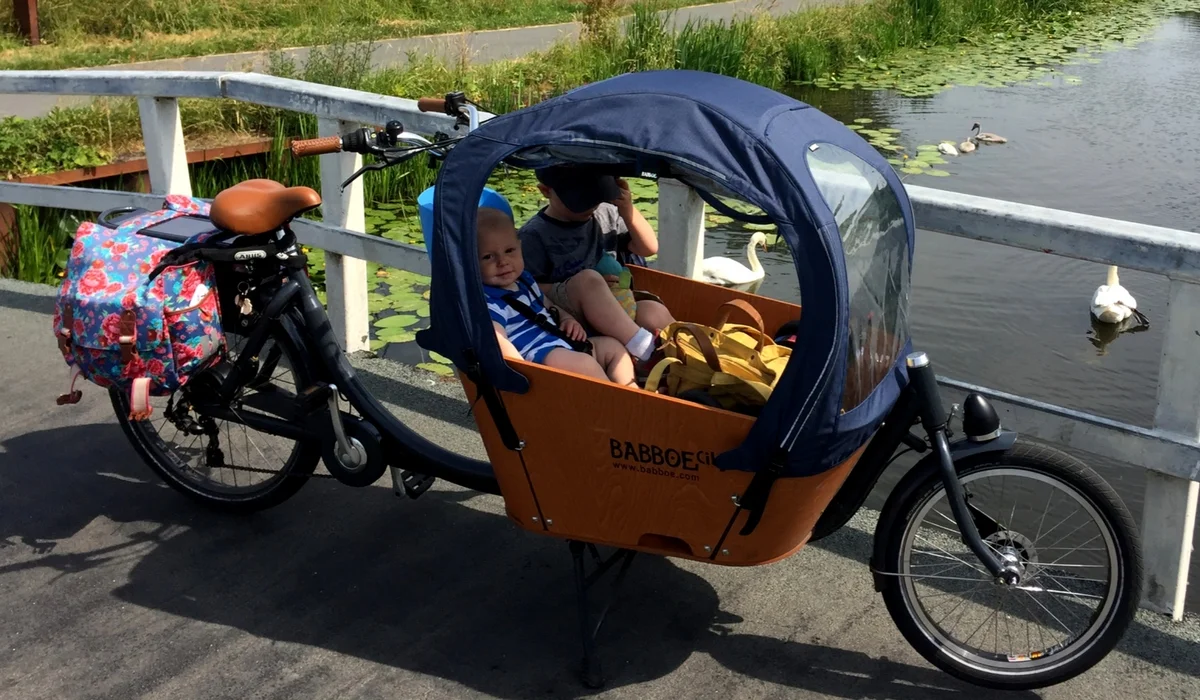 Episode 10: The Trade-Offs of Expat Life with Elizabeth