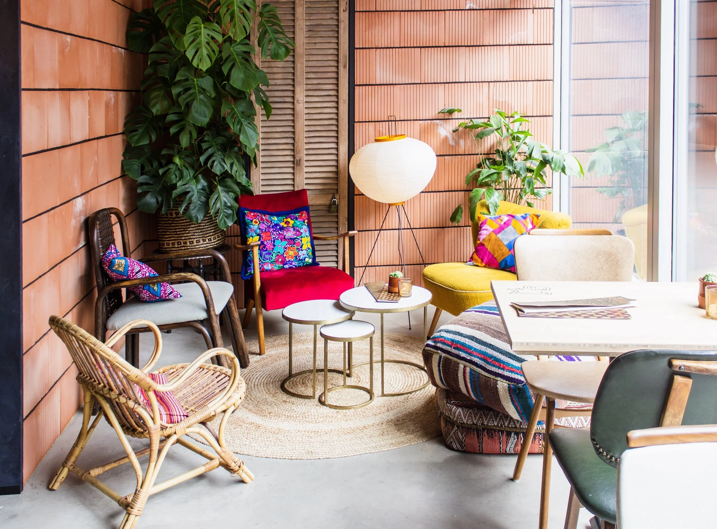 Ten Ways to Show Simple Hospitality