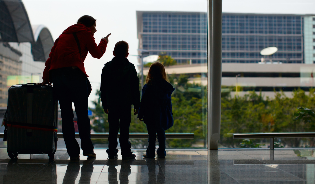 Transitioning Well As a Family When Moving