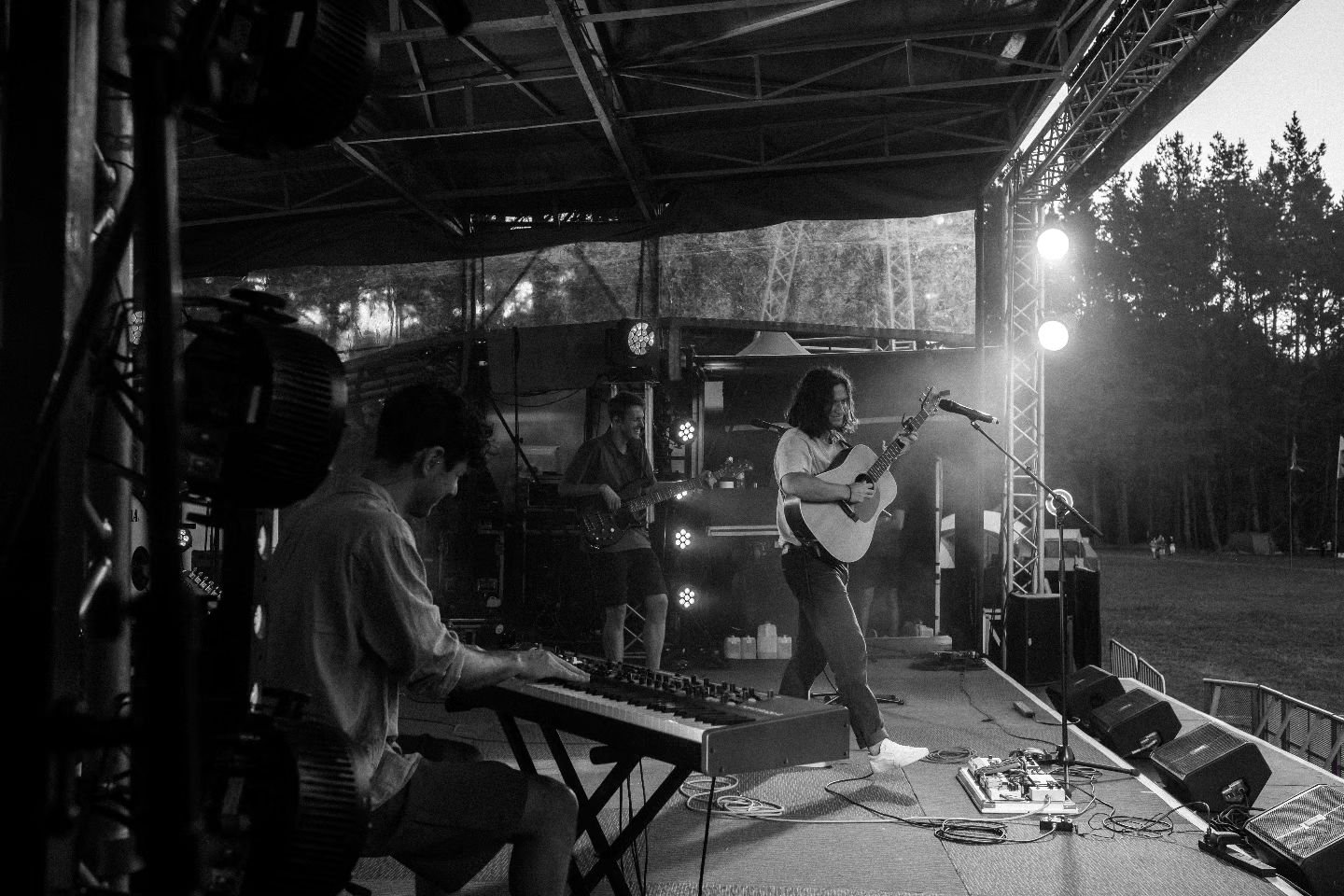 We can't wait to share our music with you at @wintervibesfestival on Saturday 😊 Make sure you get your tickets if you haven't yet!
