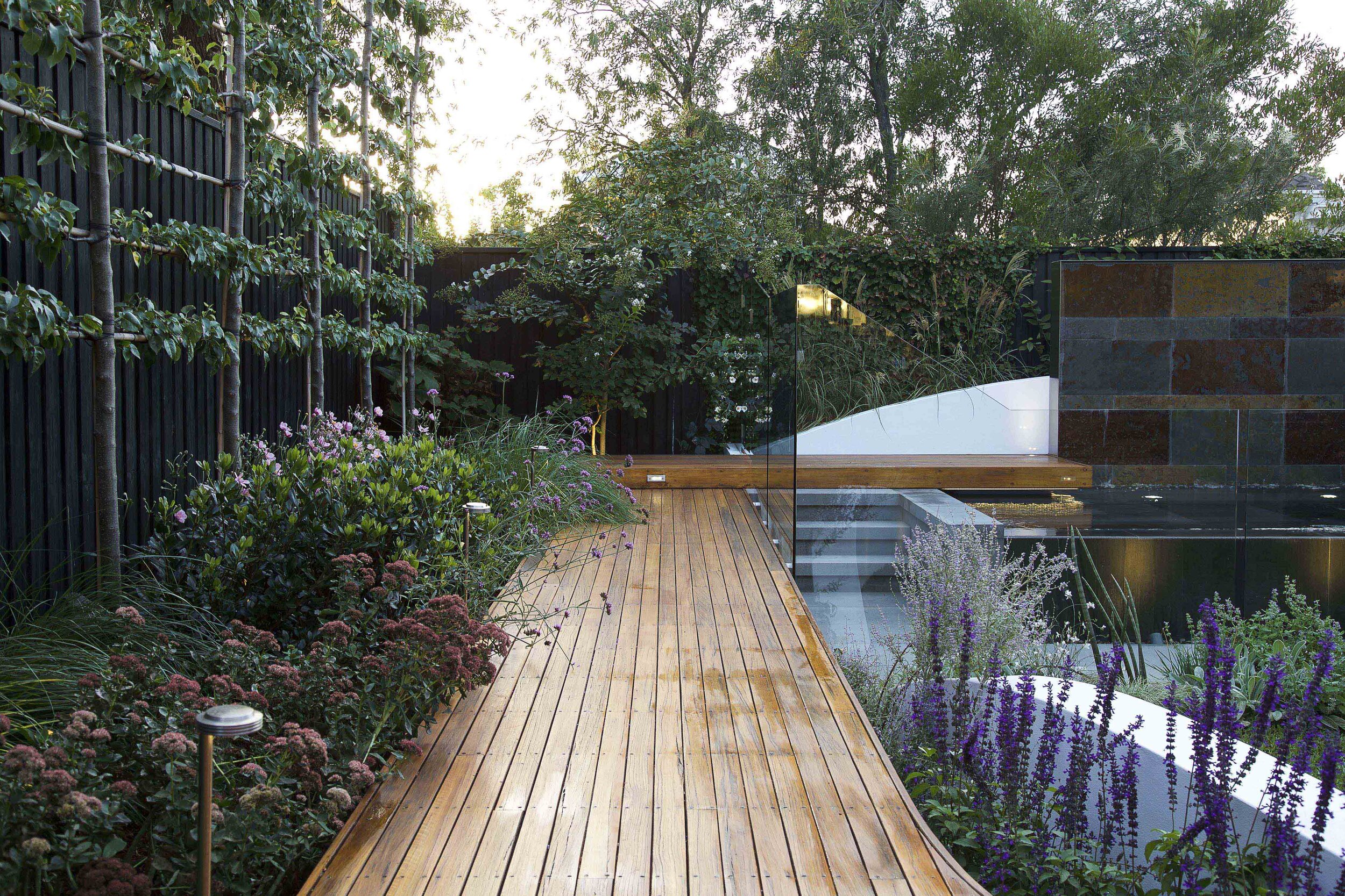 Timber decking Backyard.jpg