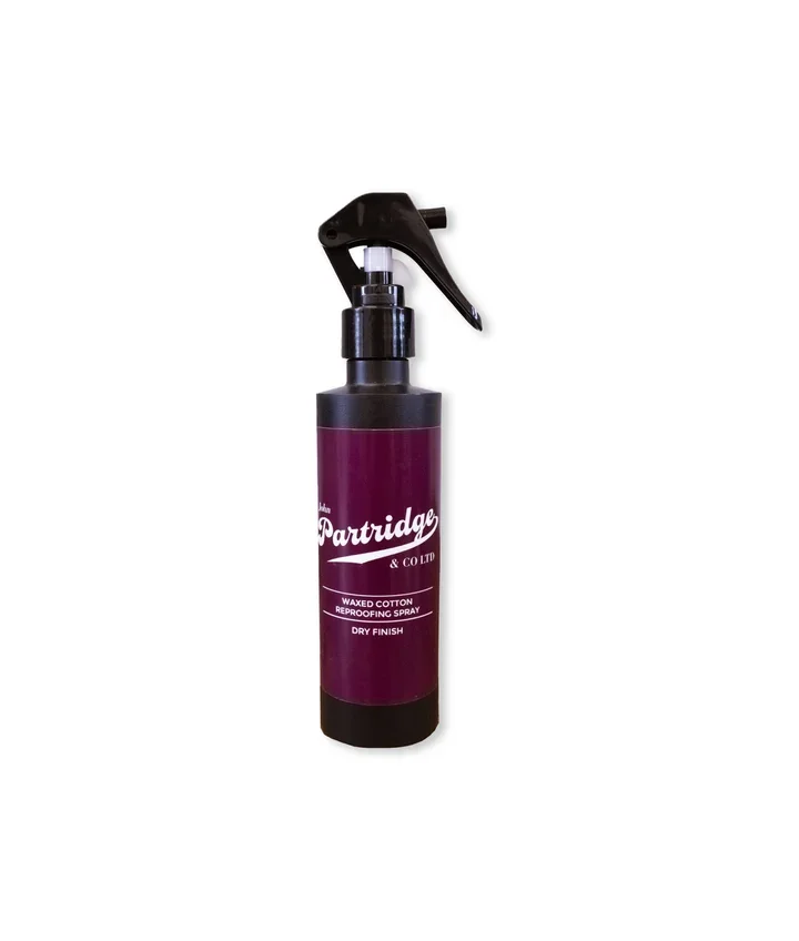 reproof-spray_720x.webp