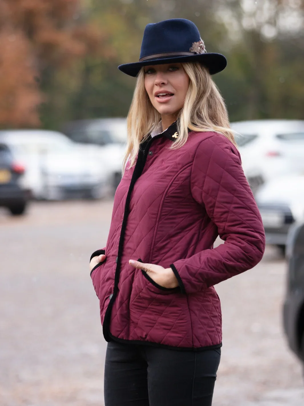 1042MoorlandFleeceLinedQuiltBurgundy_10_1080x.webp
