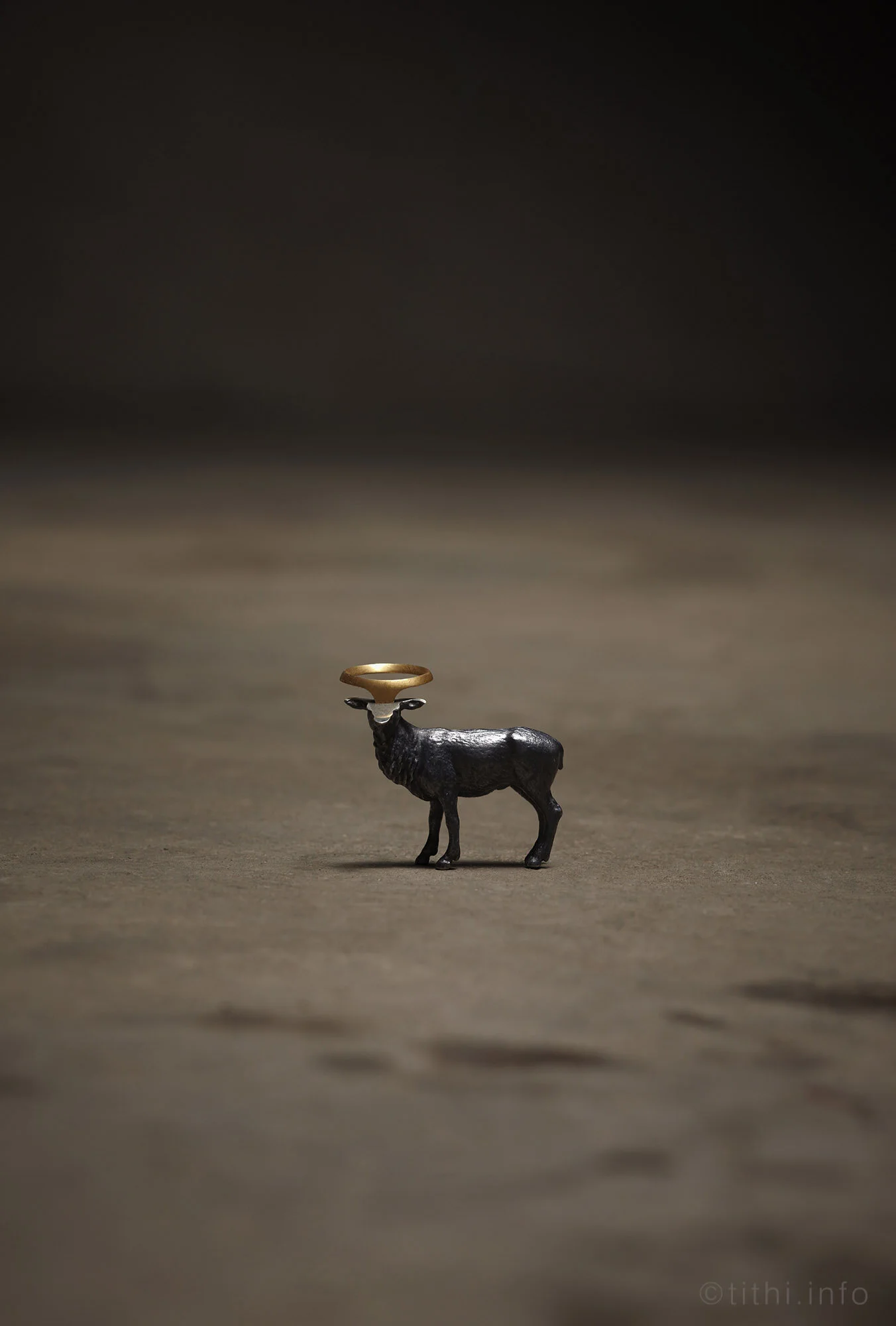 08 Secret Friend by Tithi Kutchamuch.jpg
