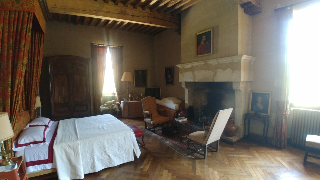 Henri IV Bedroom.jpg