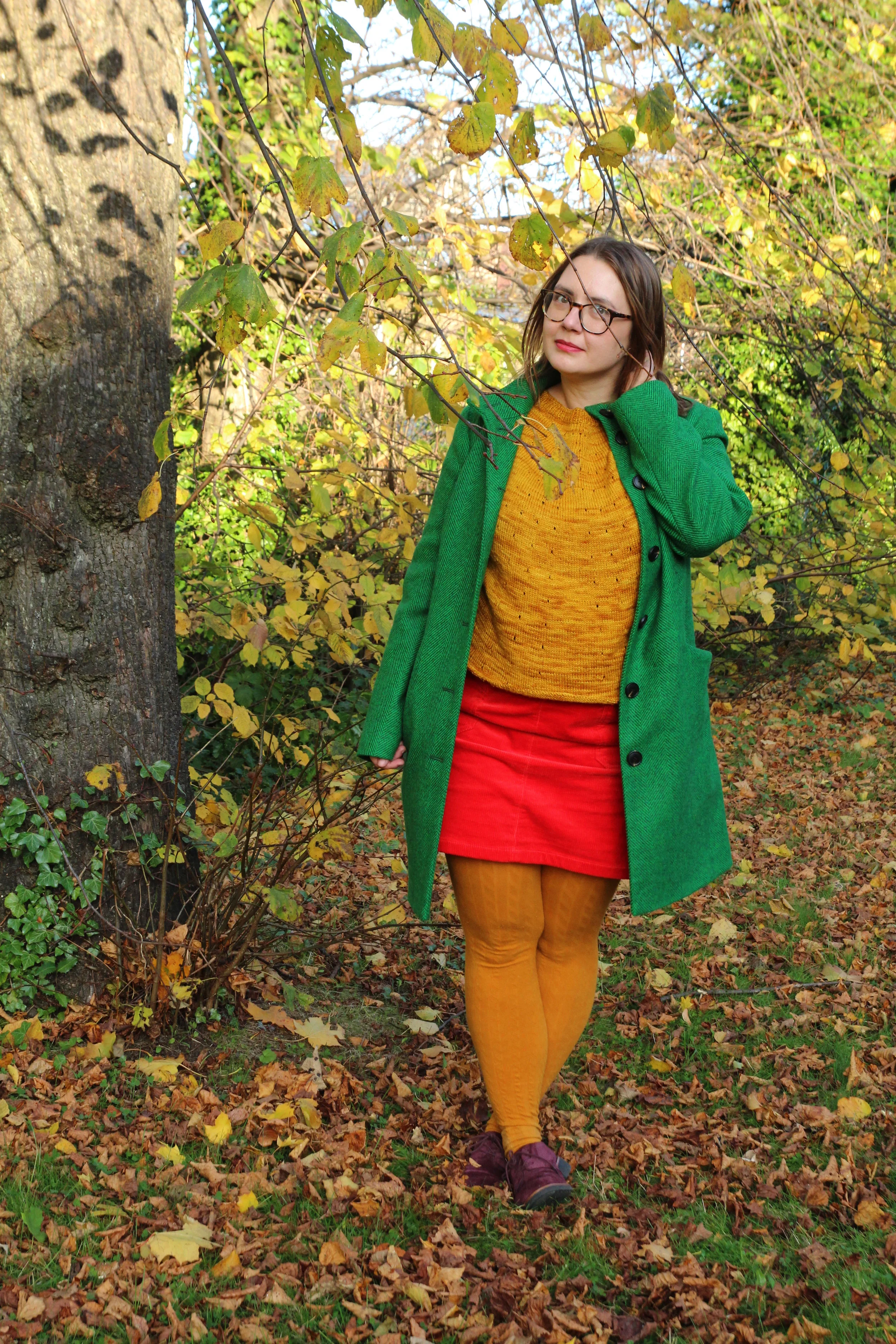 A primary coloured autumn outfit