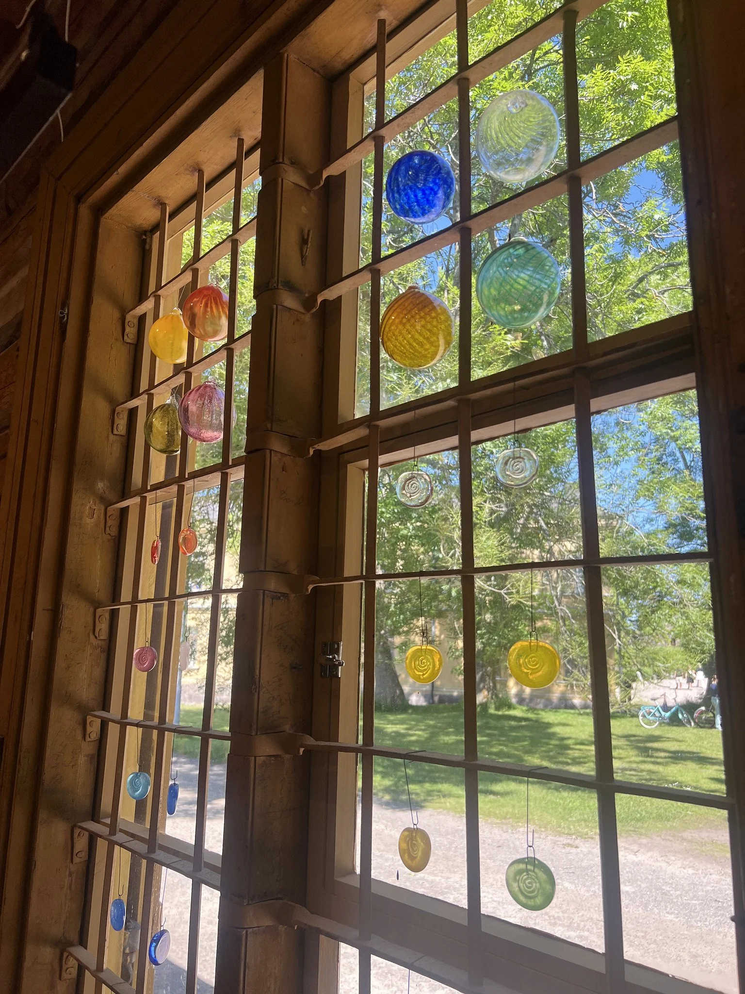 glass window.jpg