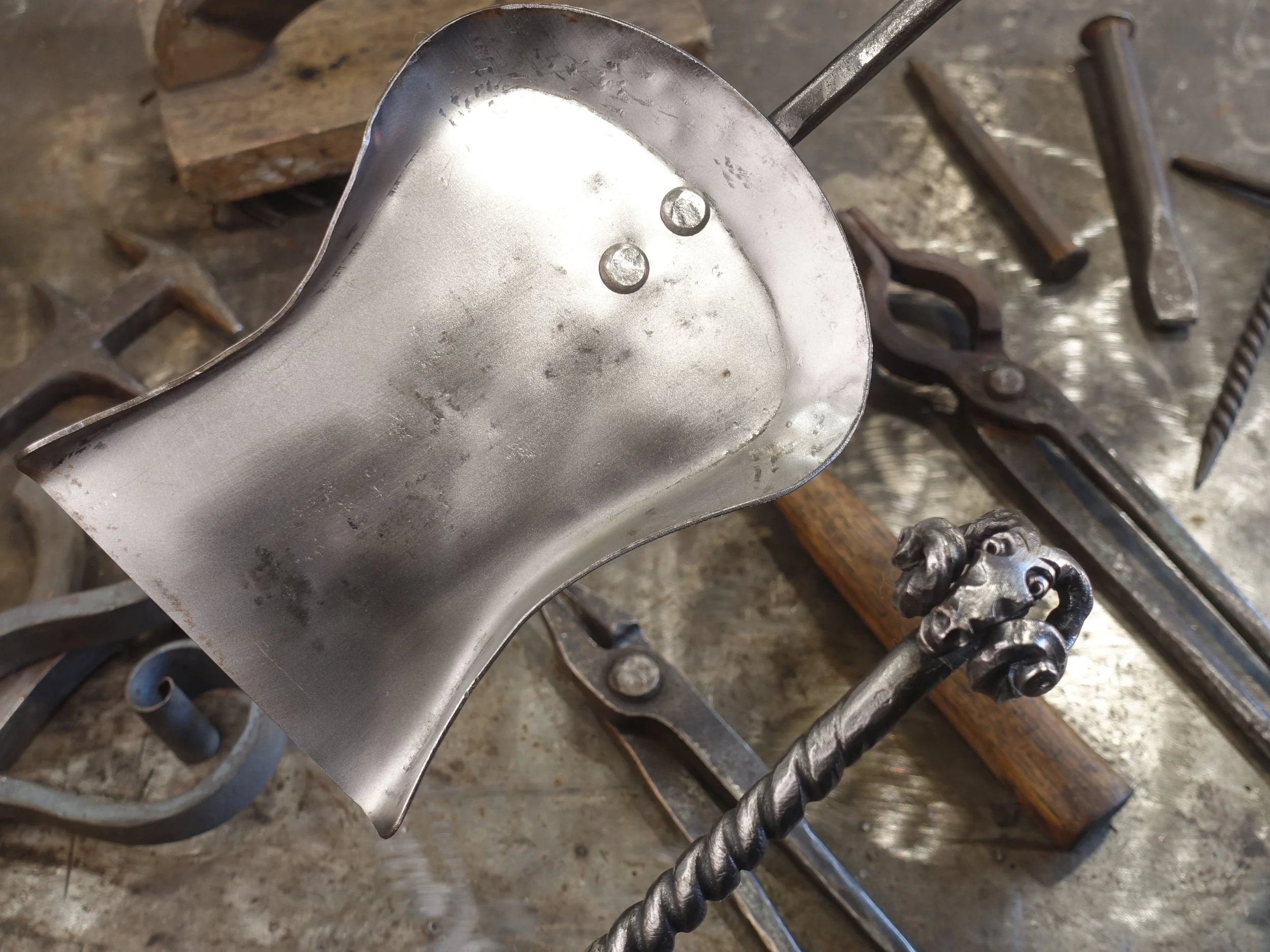 Animal Head Fireside Shovels