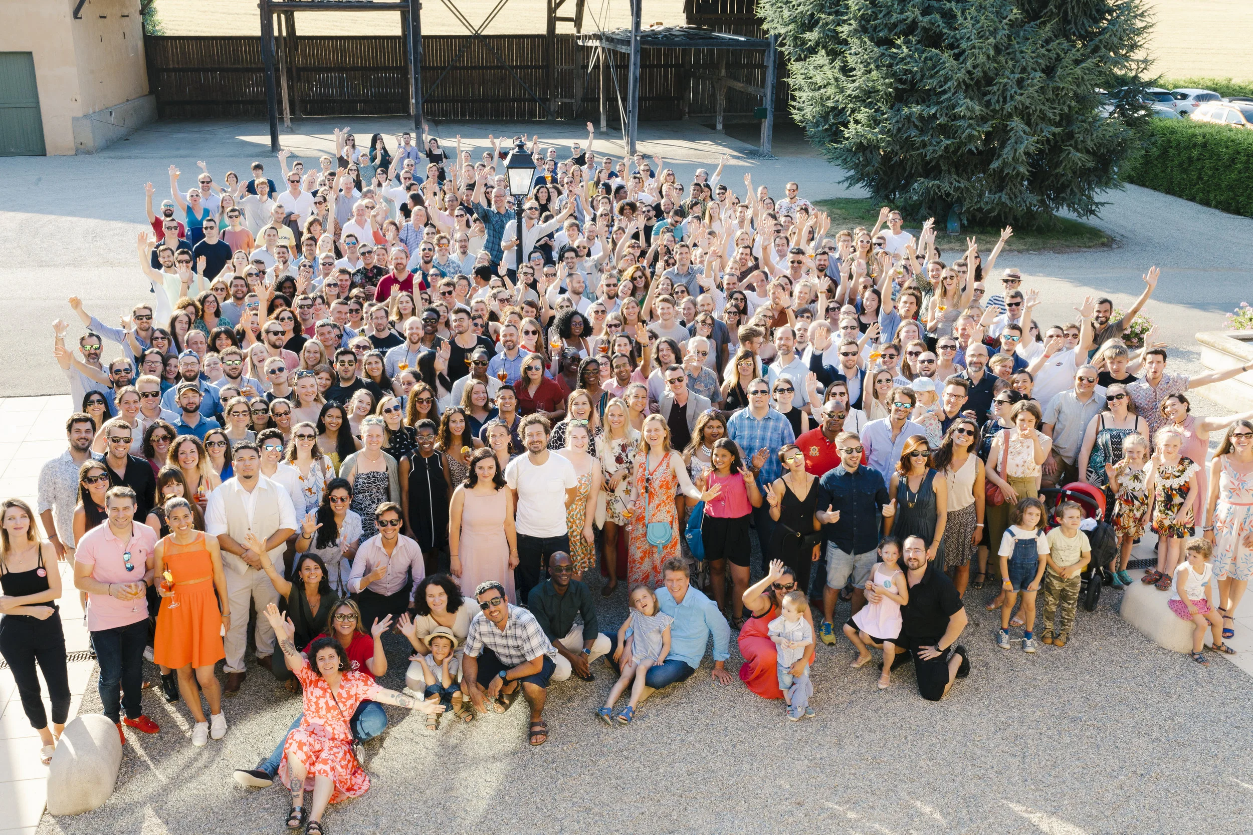 Frontiers_Summer Party 2019_2297.jpg