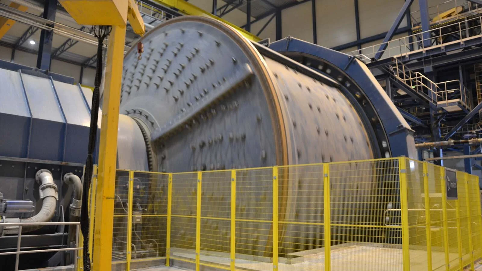 Milling ore. Photo: Niclas Dahlström