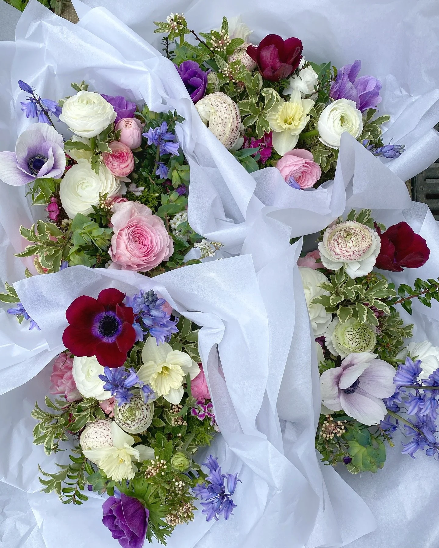 Looking back on this gorgeous spring wedding which was filled with 100% British blooms. 

I always try and include as many locally grown flowers as possible however it&rsquo;s not always possible to use 100% British blooms but on this occasion every 