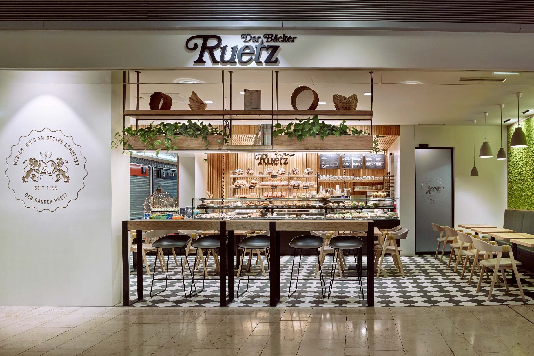 Der Bäcker Ruetz – Einkaufszentrum DEZ Ost